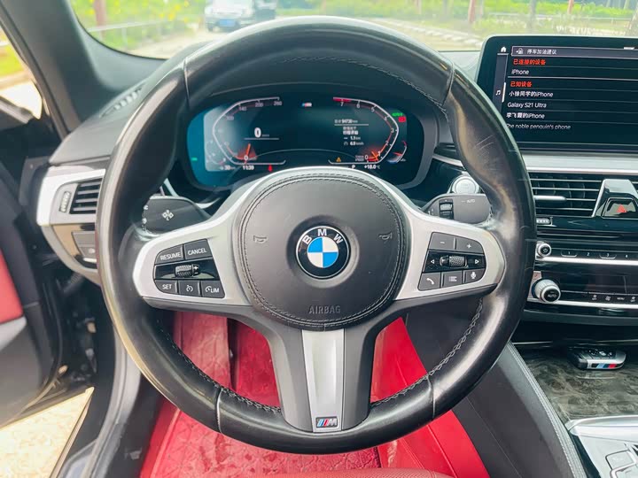 Фото 28 - BMW 5 Series