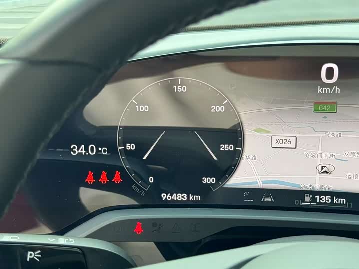 Фото 17 - Porsche Taycan