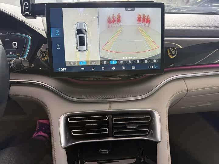 Фото 19 - BYD Song Plus Hybrid/EV