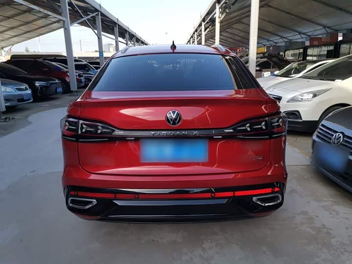 Фото 6 - Volkswagen Tiguan X