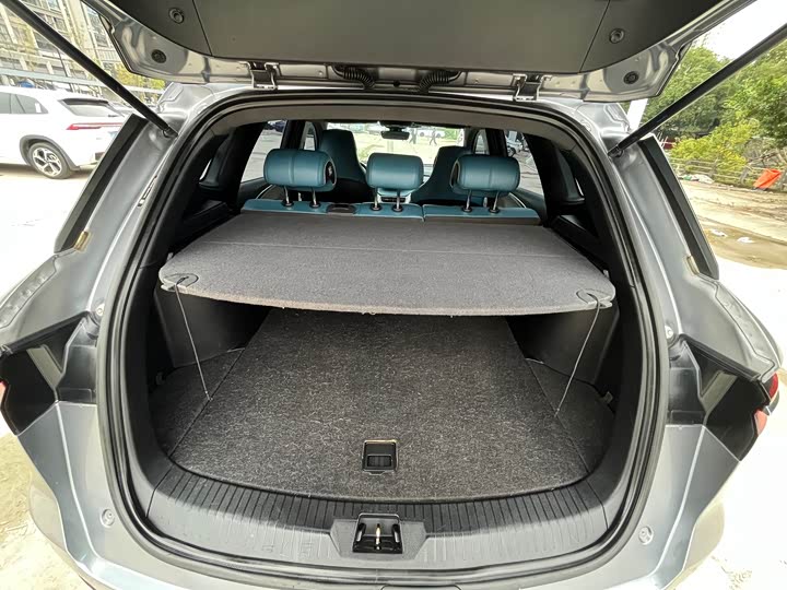 Фото 15 - BYD Song Pro