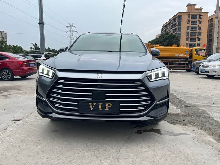 Фото 2 - BYD Song Pro