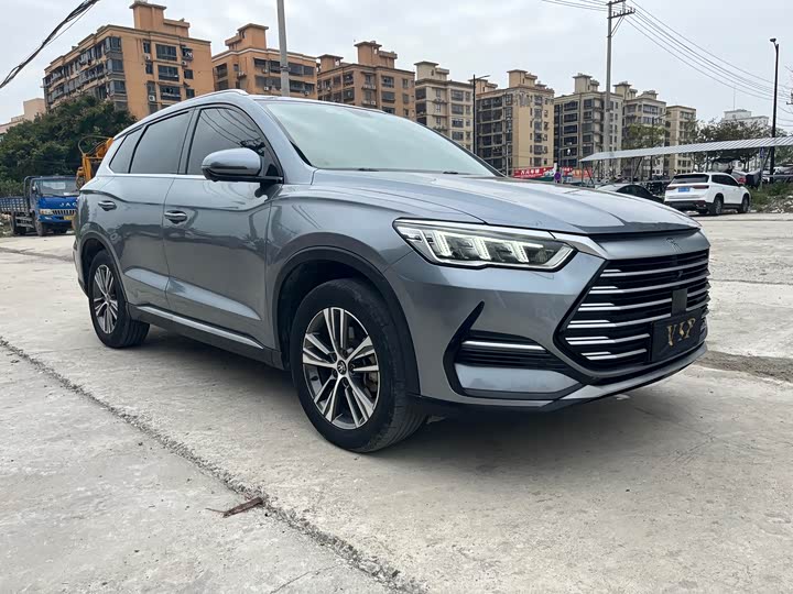 Фото 3 - BYD Song Pro