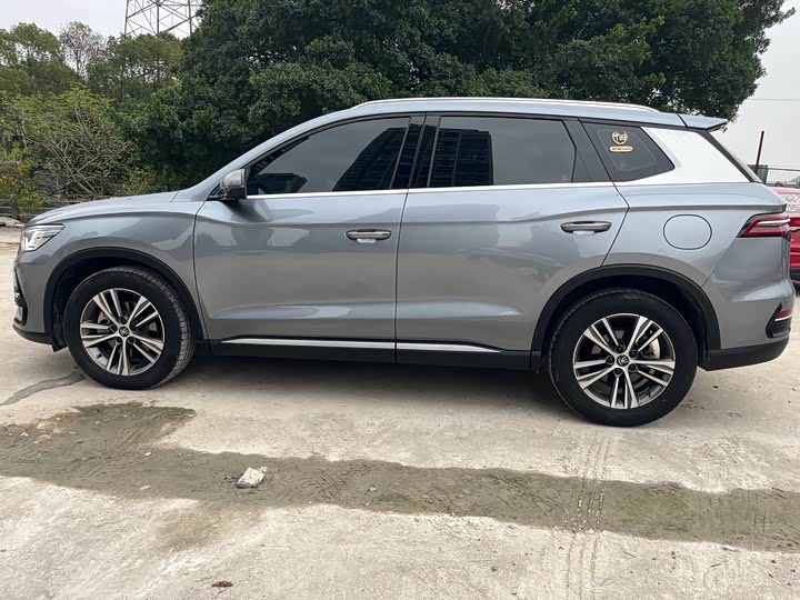 Фото 8 - BYD Song Pro