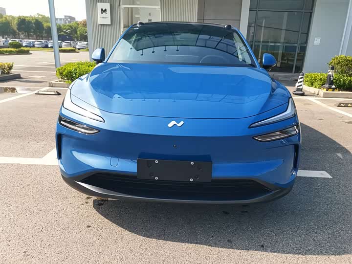 Фото 2 - Nio Onvo L60