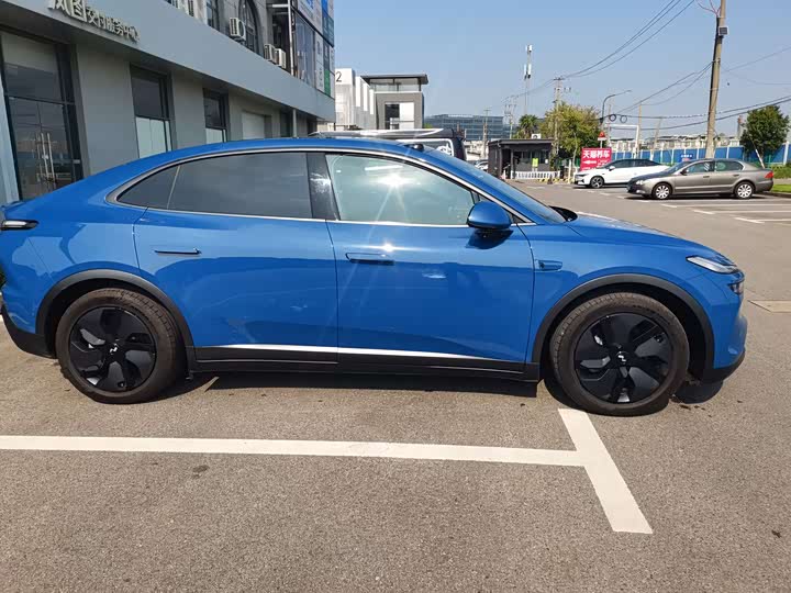 Фото 4 - Nio Onvo L60