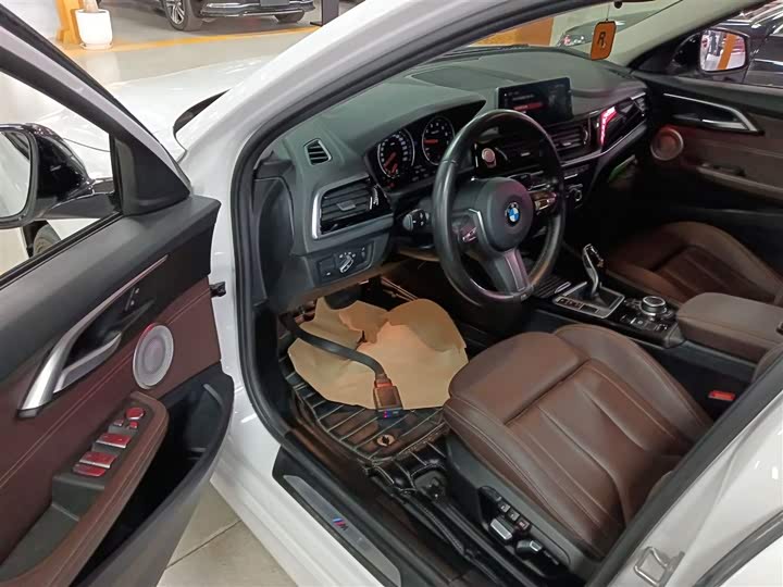 Фото 16 - BMW 1 Series