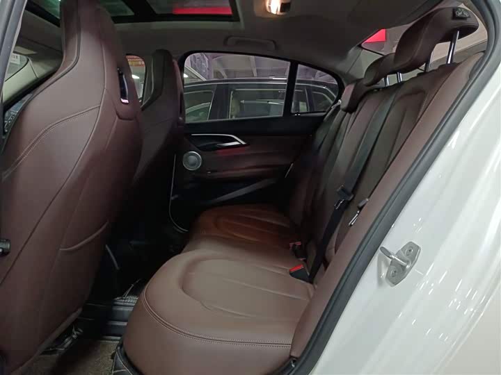 Фото 17 - BMW 1 Series