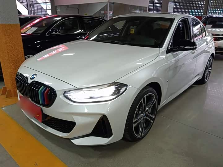 Фото 2 - BMW 1 Series