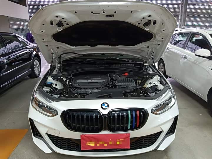 Фото 20 - BMW 1 Series