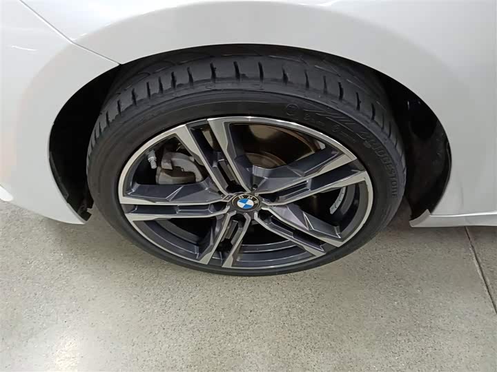 Фото 23 - BMW 1 Series