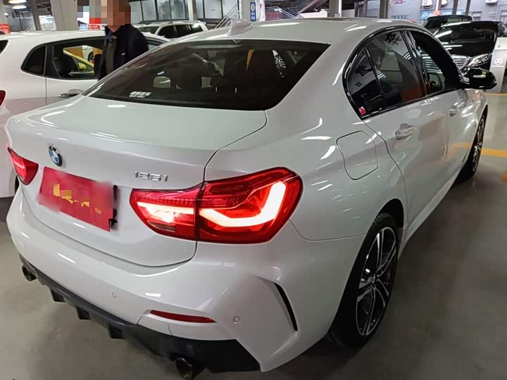 Фото 7 - BMW 1 Series