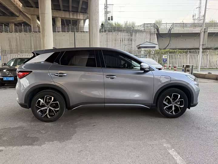 Фото 4 - BYD Yuan Plus