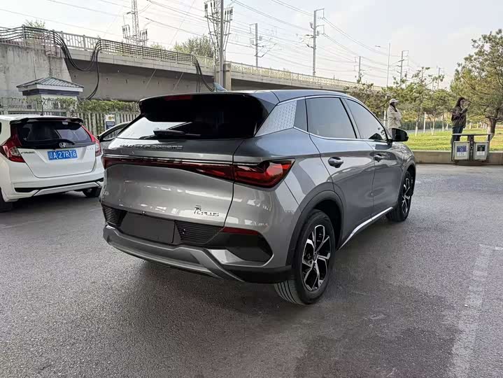 Фото 5 - BYD Yuan Plus