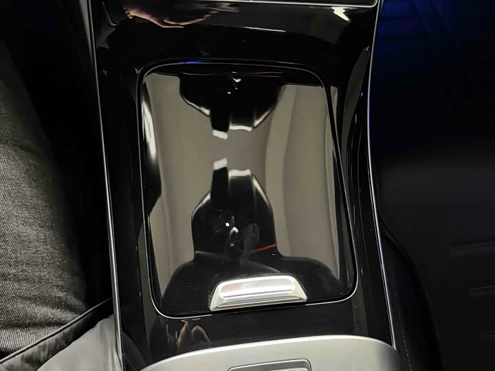 Фото 15 - Mercedes-Benz C-Class