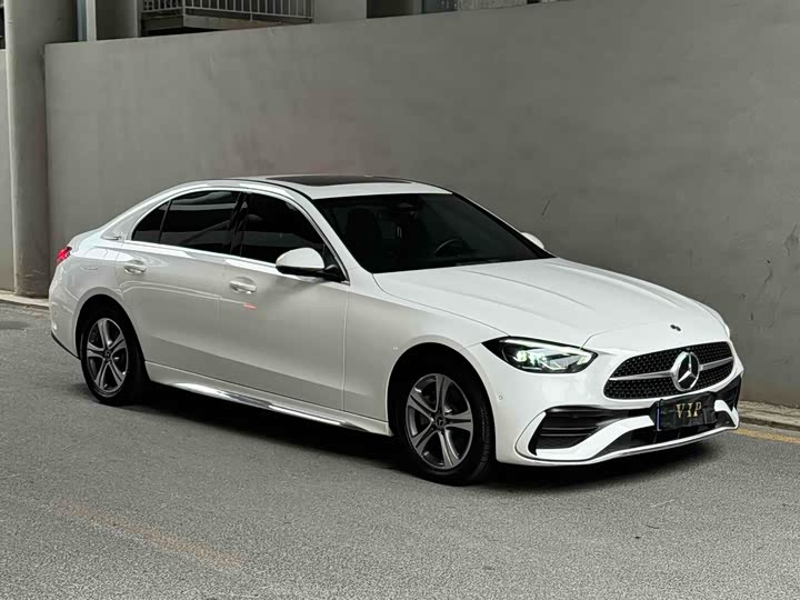 Фото 4 - Mercedes-Benz C-Class