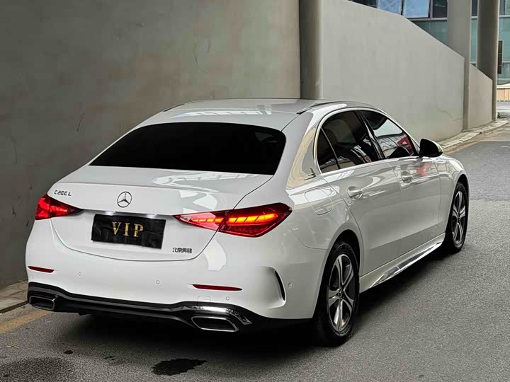 Фото 5 - Mercedes-Benz C-Class