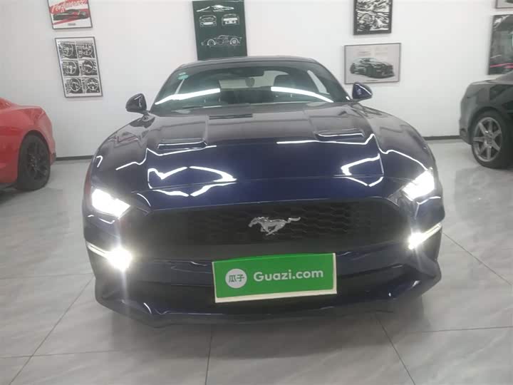 Фото 3 - Ford Mustang