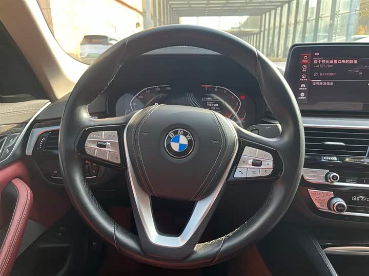 Фото 11 - BMW 5 Series