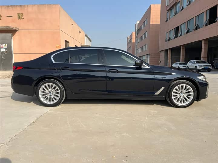 Фото 5 - BMW 5 Series