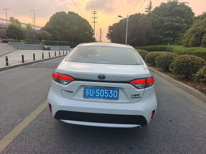 Фото 5 - Toyota Levin