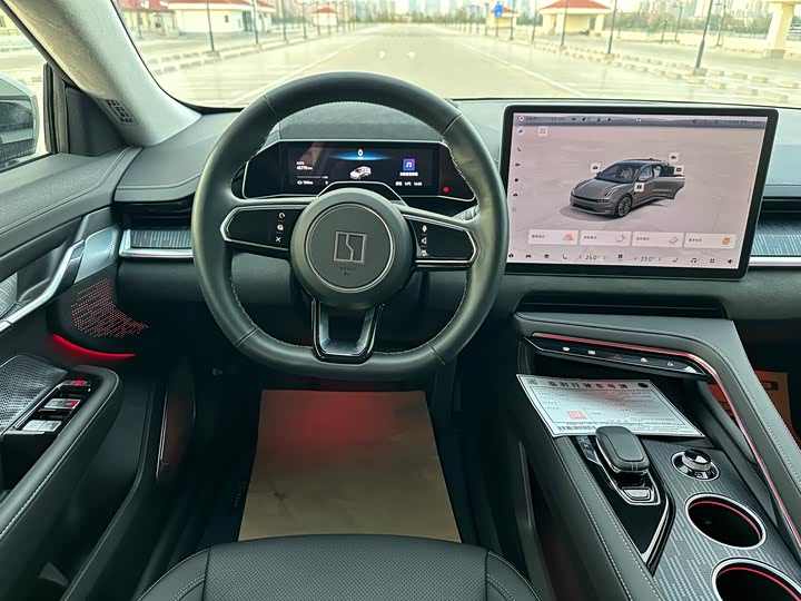 Фото 11 - Zeekr 001