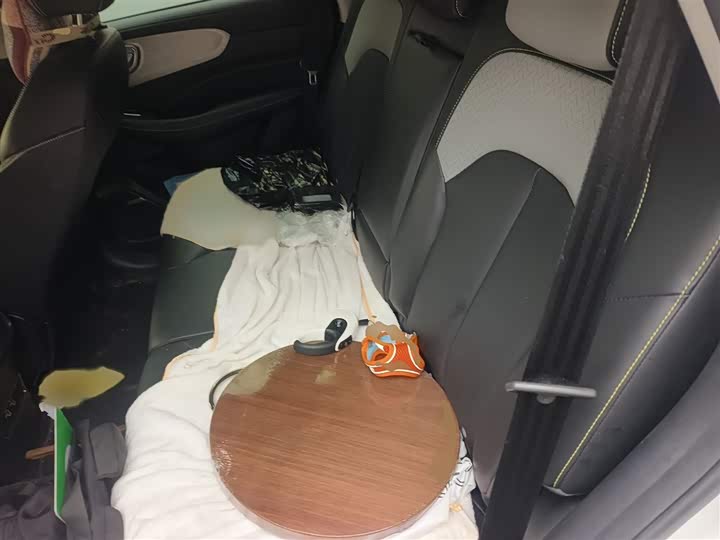 Фото 22 - Roewe RX5