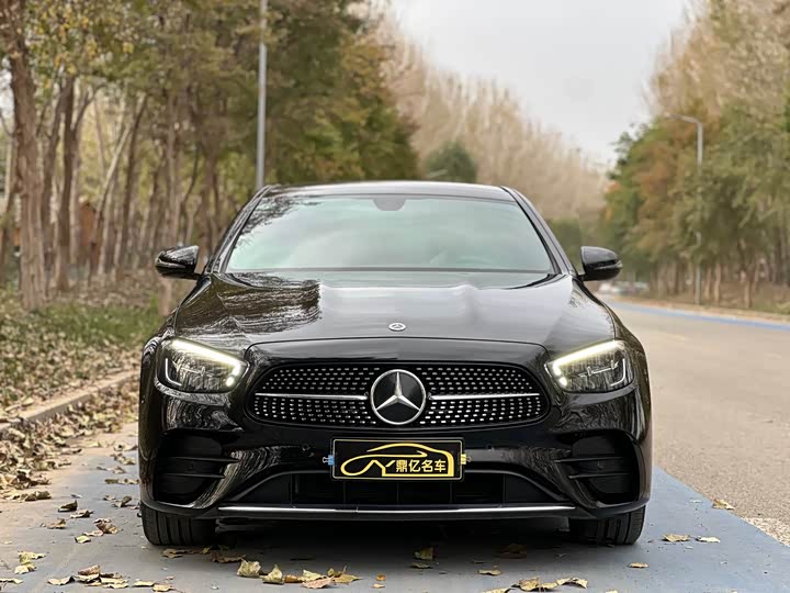 Photo 2 - Mercedes-Benz E-Class