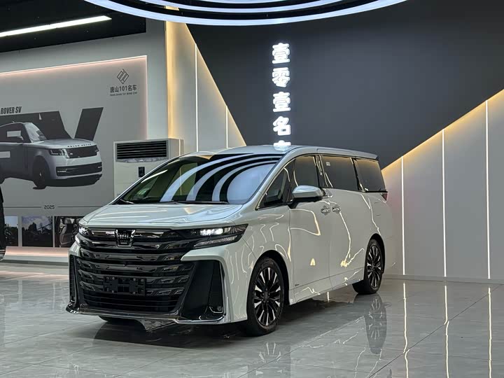 Фото 1 - Toyota Vellfire