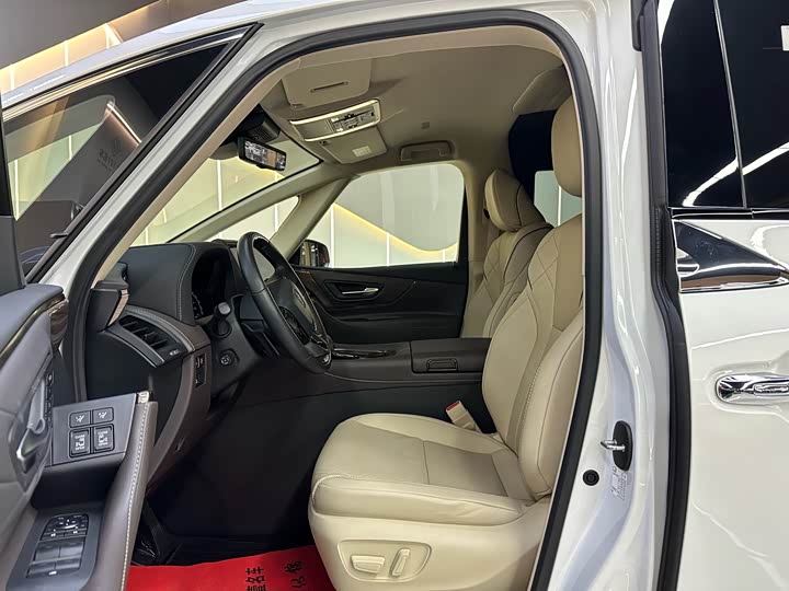 Фото 11 - Toyota Vellfire