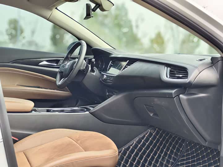 Фото 7 - Buick Regal