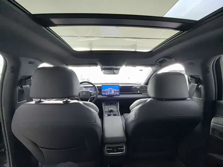 Фото 10 - BYD Qin L