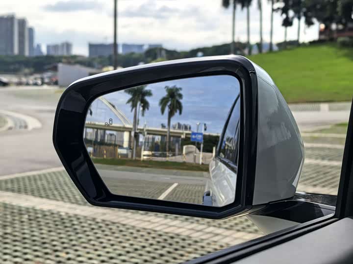 Фото 40 - GAC Trumpchi M8