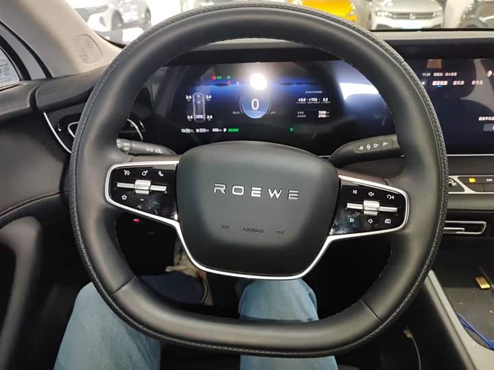 Фото 11 - Roewe D7