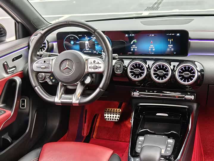 Фото 12 - Mercedes-Benz A-Class AMG