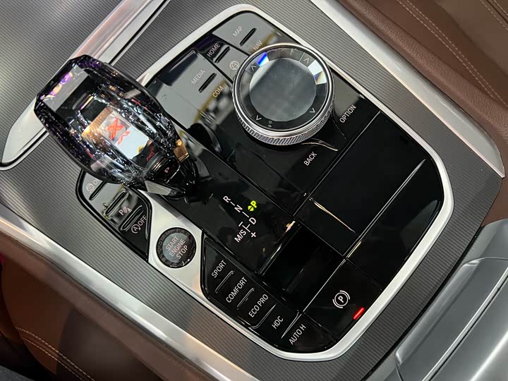 Фото 18 - BMW X6