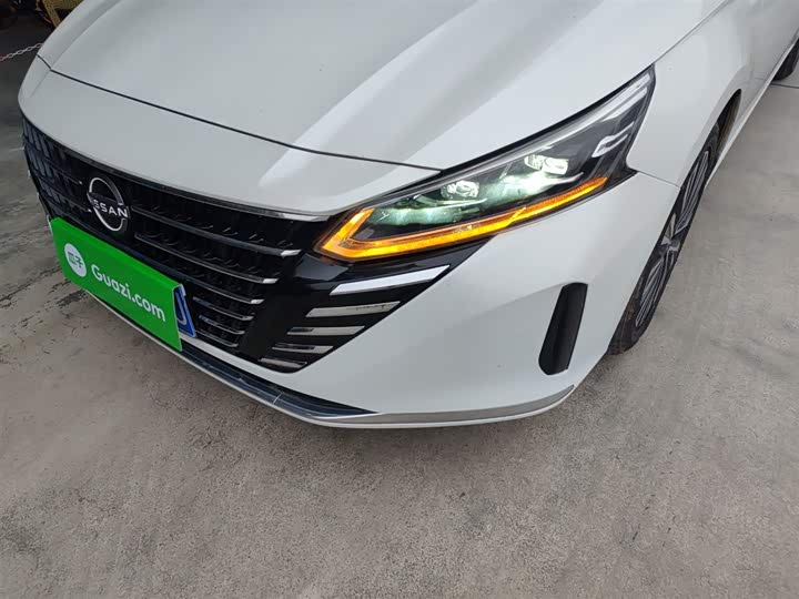 Фото 23 - Nissan Teana