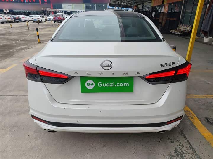 Фото 6 - Nissan Teana