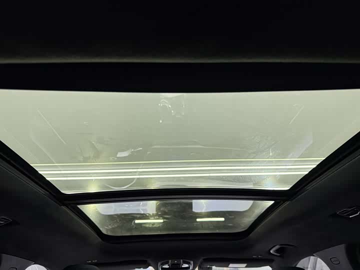 Фото 20 - Geely Monjaro