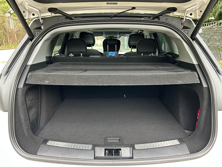 Фото 20 - Lincoln Corsair