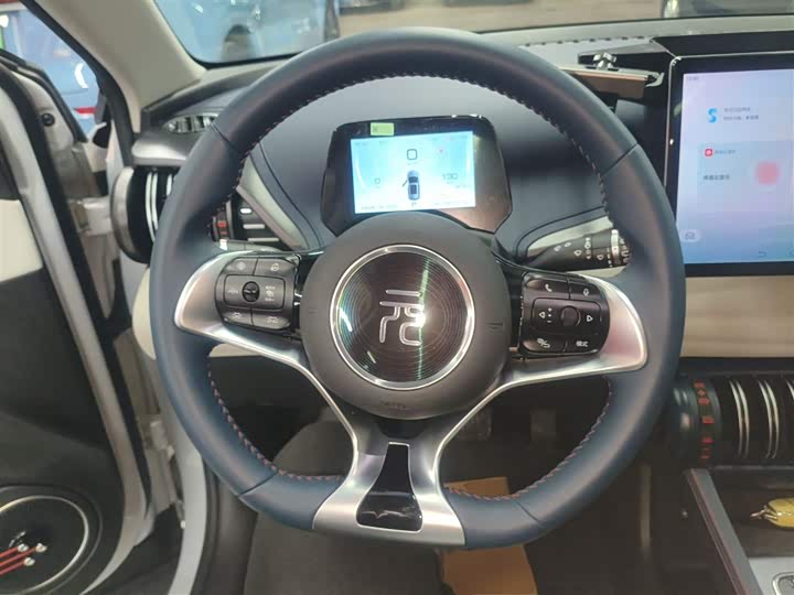 Фото 11 - BYD Yuan Plus