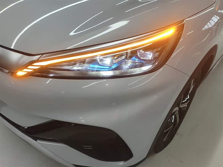 Фото 24 - BYD Yuan Plus