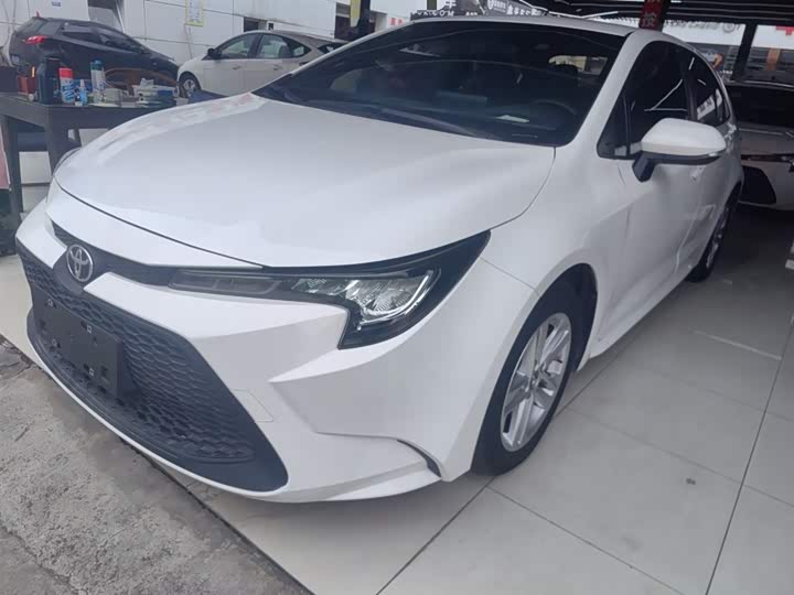 Фото 2 - Toyota Levin