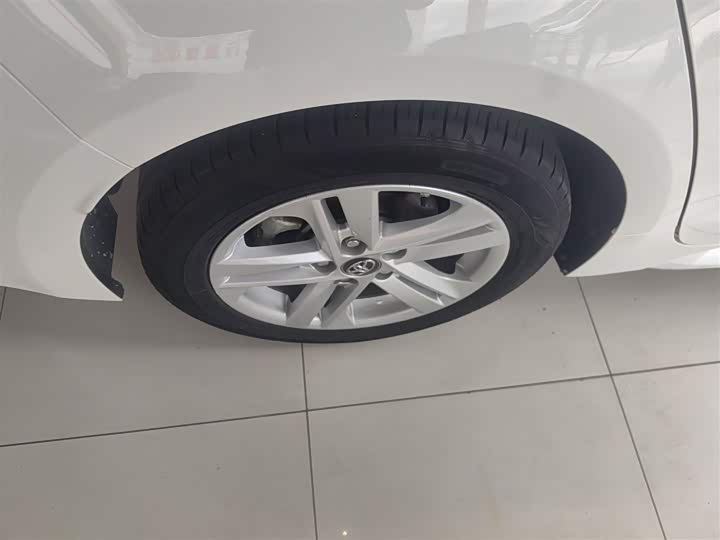 Фото 26 - Toyota Levin