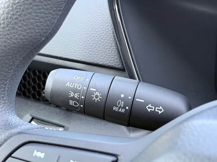 Фото 17 - Honda Breeze