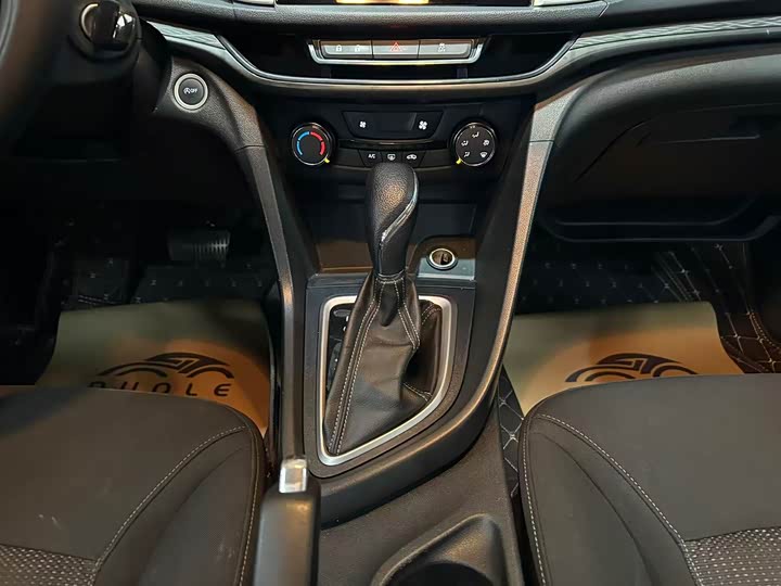 Фото 12 - Buick Excelle GT