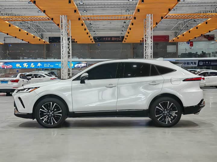 Фото 4 - Toyota Venza