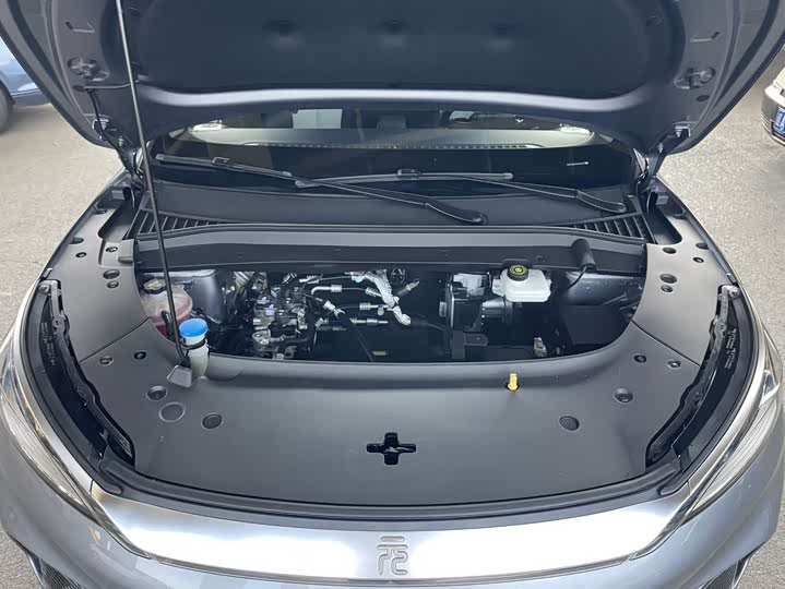 Фото 15 - BYD Yuan Plus