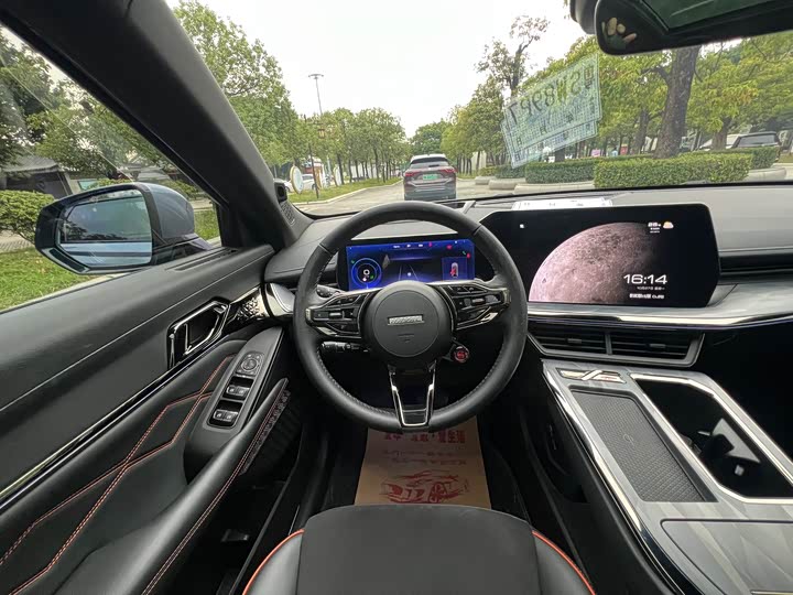 Фото 16 - Haval F7 (Monster)