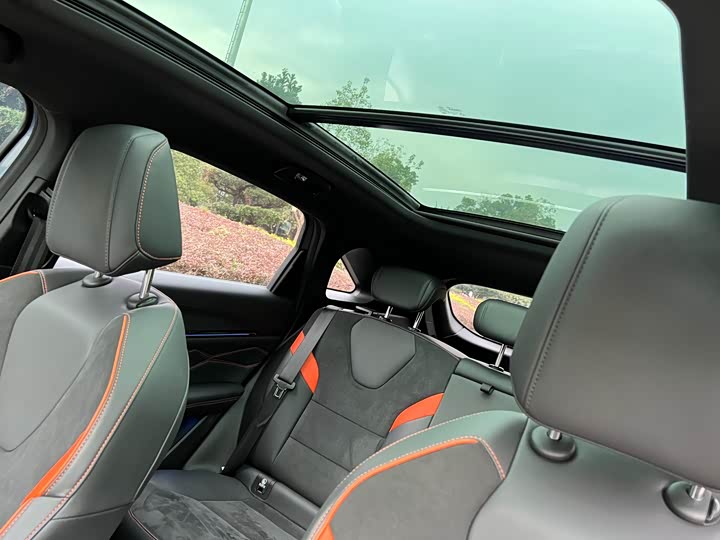 Фото 8 - Haval F7 (Monster)